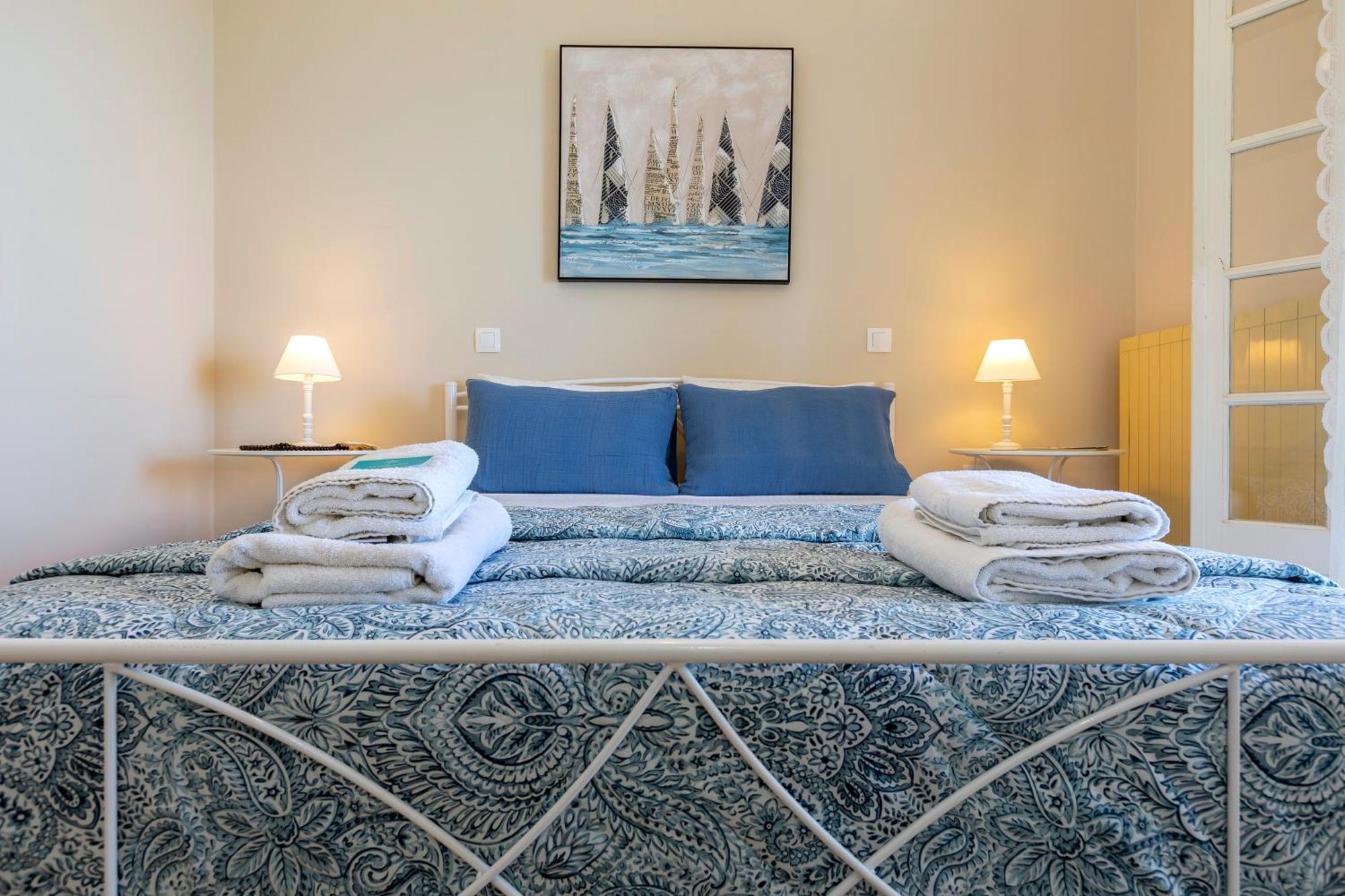 Alisachni Apartments Apraos Room photo